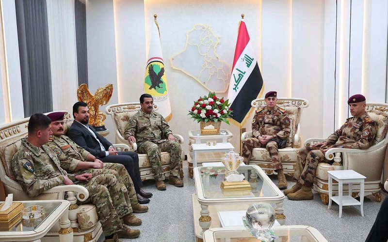 رئيس جهاز مكافحة الإرهاب العراقي الفريق الركن زيد حوشي الموسوي يستقبل المدير العام لمكافحة الإرهاب في إقليم كوردستان وهاب حلبجي