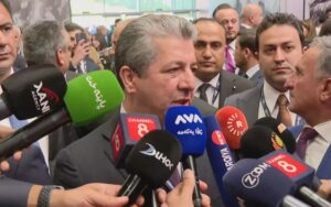 رئيس وزراء إقليم كوردستان مسرور بارزاني يتحدث للصحفيين