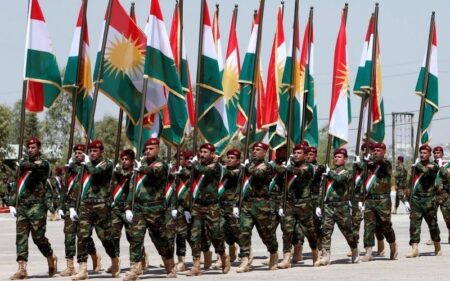 صورة أرشيفية لعرض عسكري لقوات البيشمركة
