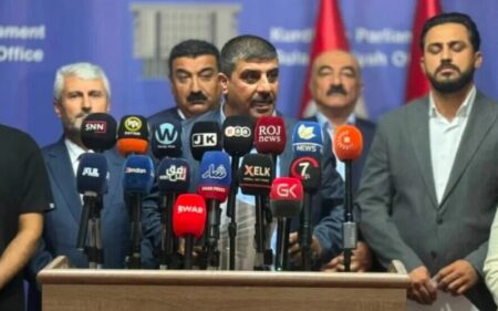 مؤتمر صحفي لرئيس الحزب الأخضر الكوردستاني ملكو بازياني