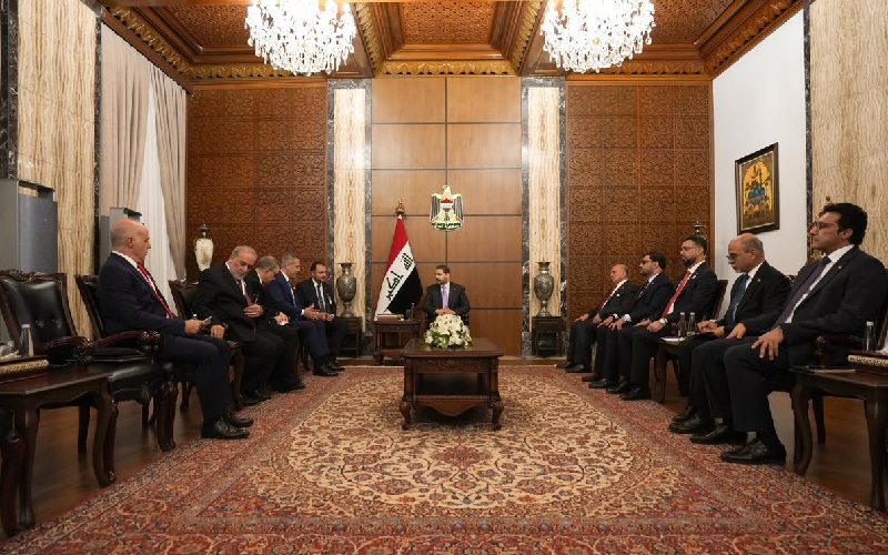 رئيس الوزراء العراقي علي فالح الزيدي يستقبل وزير الخارجية التركي هاكان فيدان