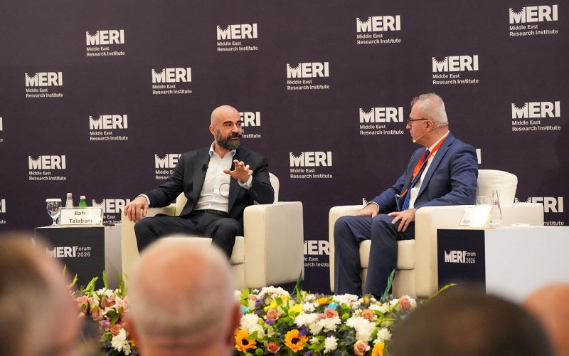 رئيس الاتحاد الوطني الكوردستاني بافل طالباني خلال استضافته في ملتقى الشرق الأوسط للبحث والسلام (ميري) بمدينة أربيل عاصمة إقليم كوردستان
