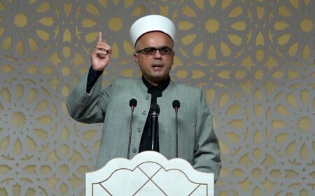الإمام والخطيب الكوردي طاهر كلباشي