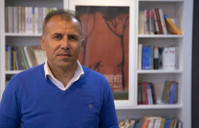 سەردار عەزیز ڕەخنە ئابووریی هەرێم دەگرێت
