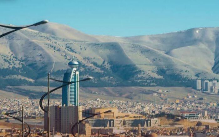 بایکۆتی فەرمانبەران دەستیپێکردەوە