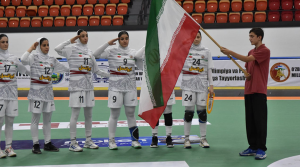 هەڵبژاردەی کچانی ئێران