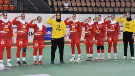 هەڵبژاردەی تۆپی دەستی کچانی ئێران