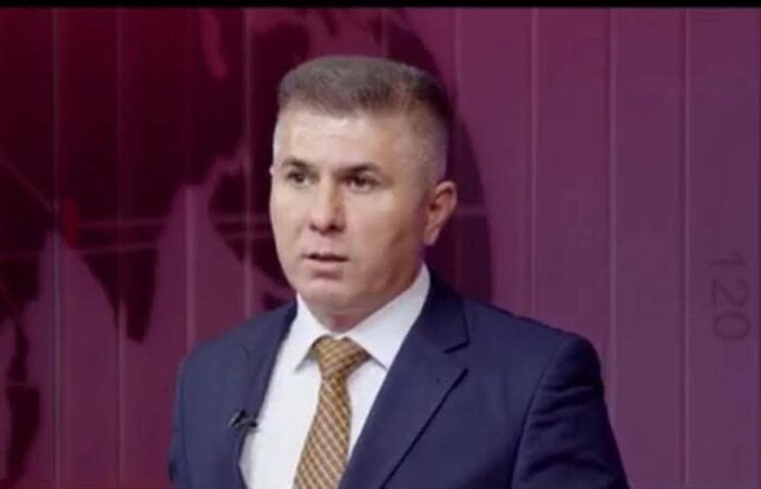نرخی نەوت بەردەوامە لە دابەزین