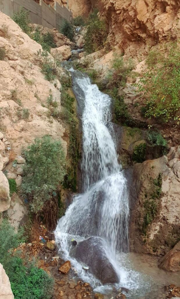 تاڤگەی سەرتەکی بەمۆ 