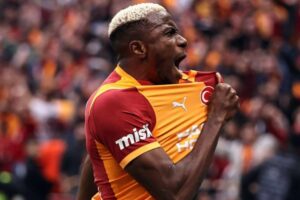 ڤیکتۆر ئۆسیمن