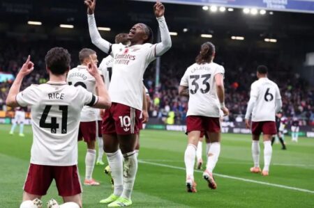 ئالان شیرەر