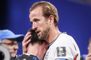 هاری کەین